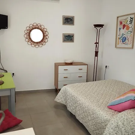 Estudios En El Centro Historico * Кониль-де-ла-Фронтера